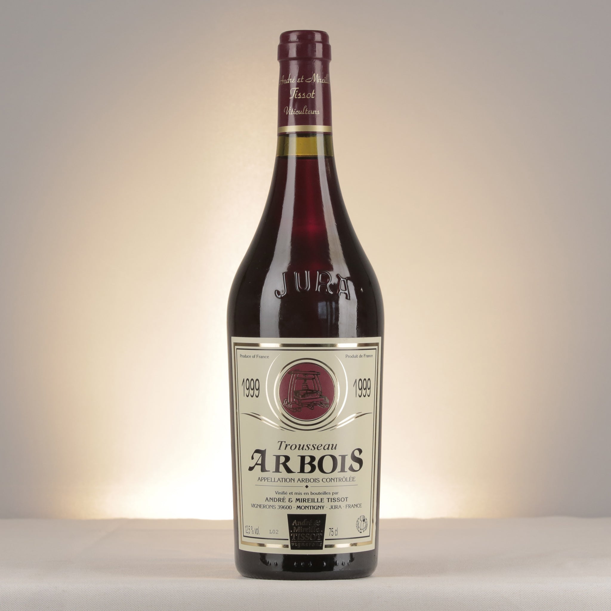 Andre et Mireille Tissot Arbois Trousseau 1999 Bottle front