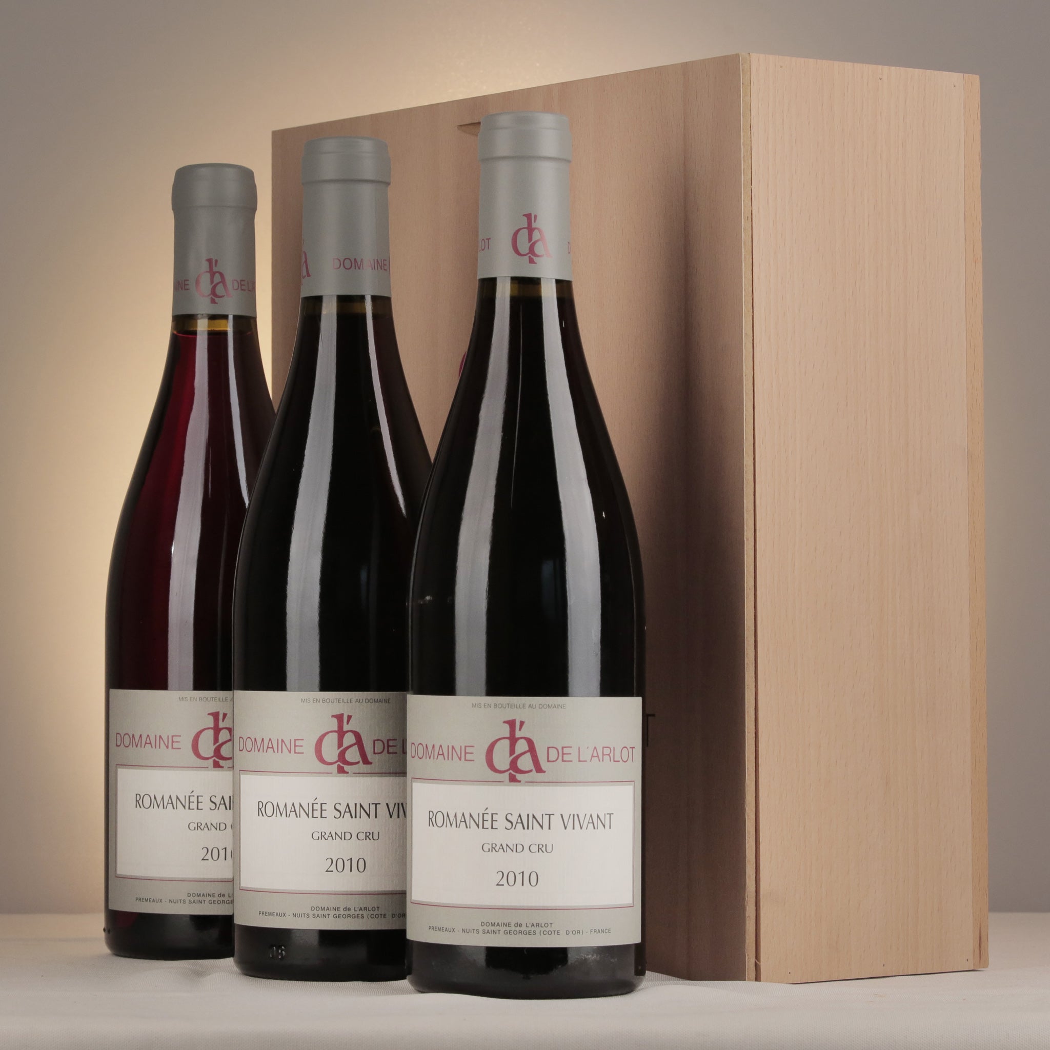 Domaine de l'Arlot Romanée-Saint-Vivant Grand Cru 2010 Bottle front with OWC3#formats:75cl
