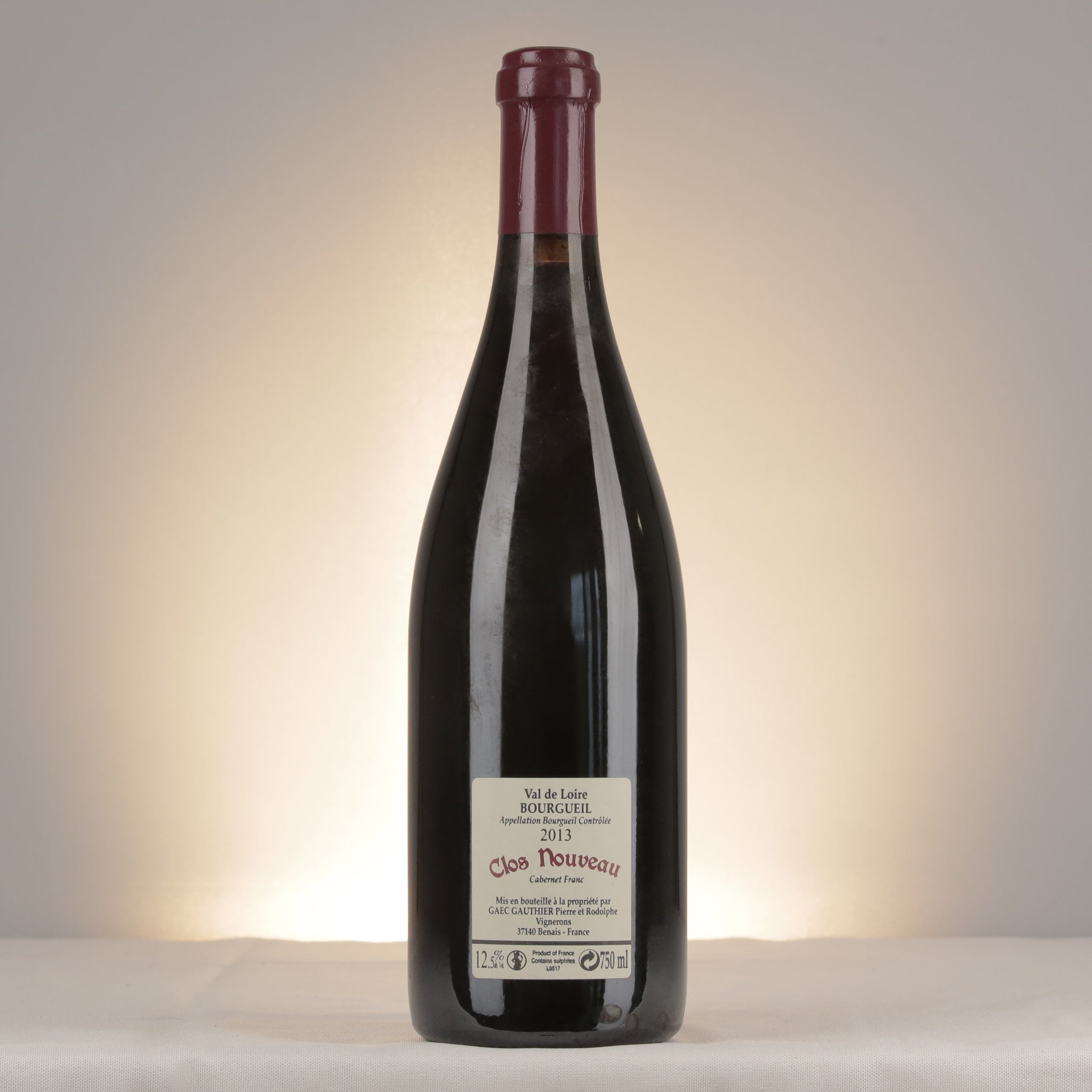 Bourgueil Clos Nouveau 2013 Bottle back (lot 5af8)