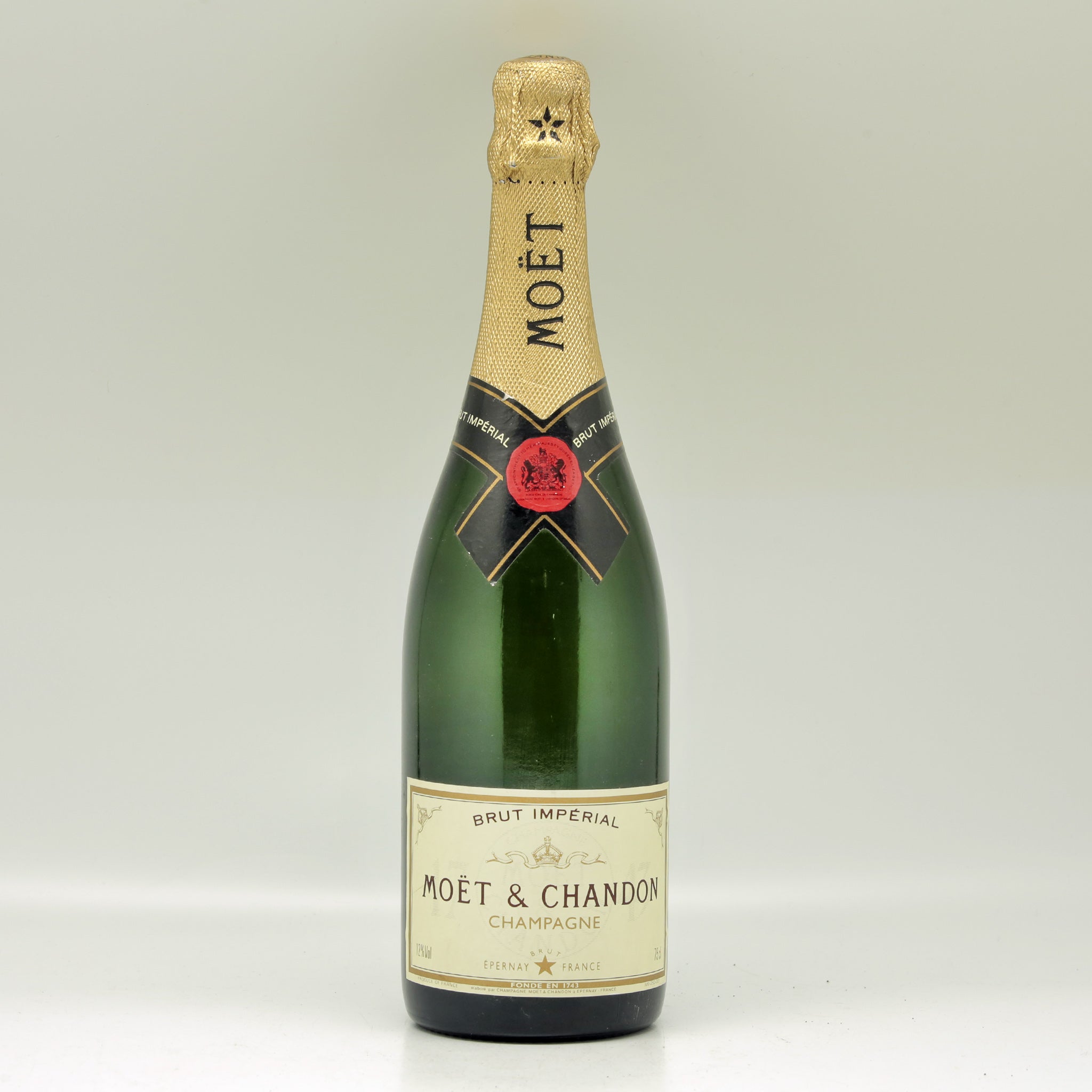 Champagne Moet & Chandon Brut Impérial NV Champagne Bottle