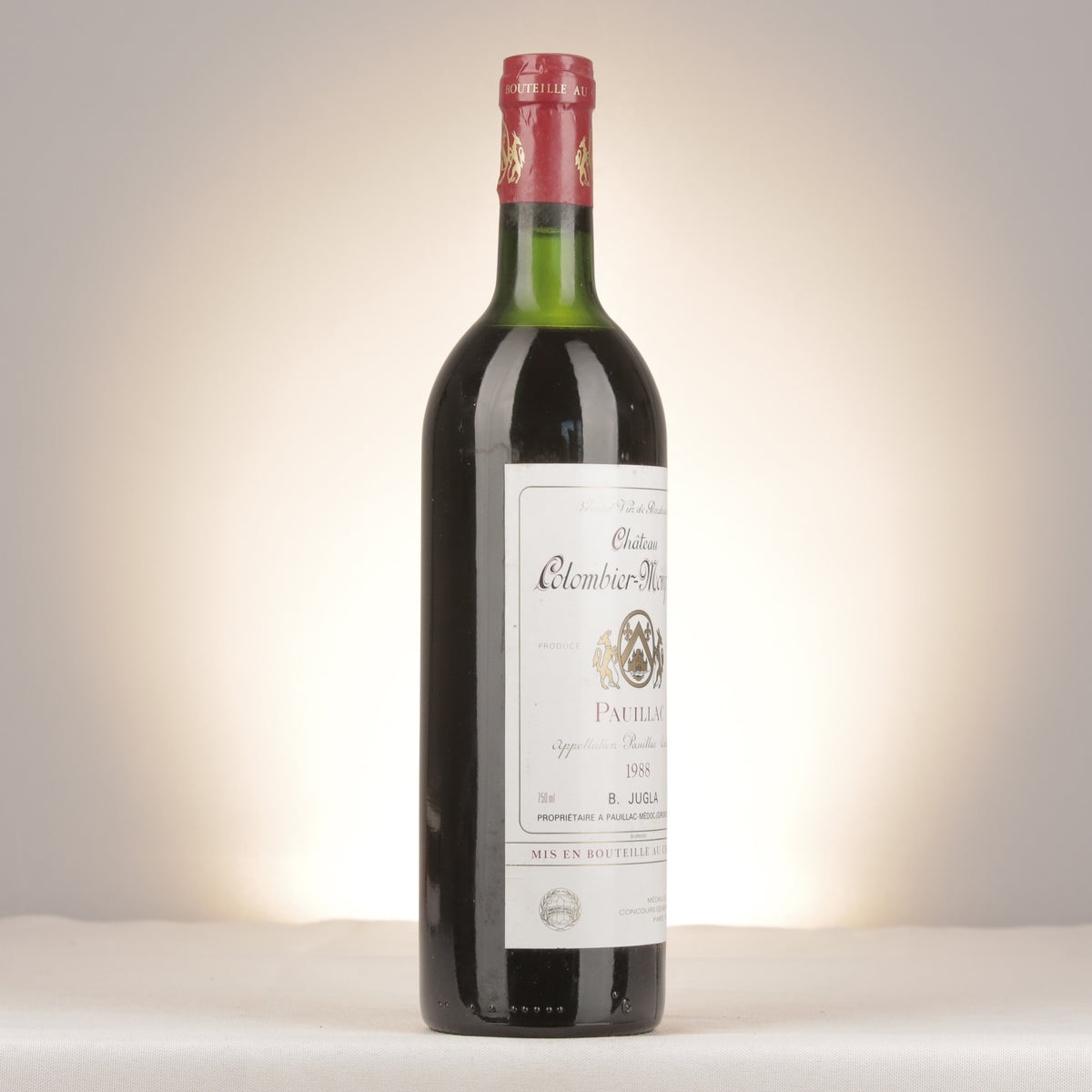 Château Colombier-Monpelou Château Colombier-Monpelou 1988 Bottle turned right (lot 4adb)