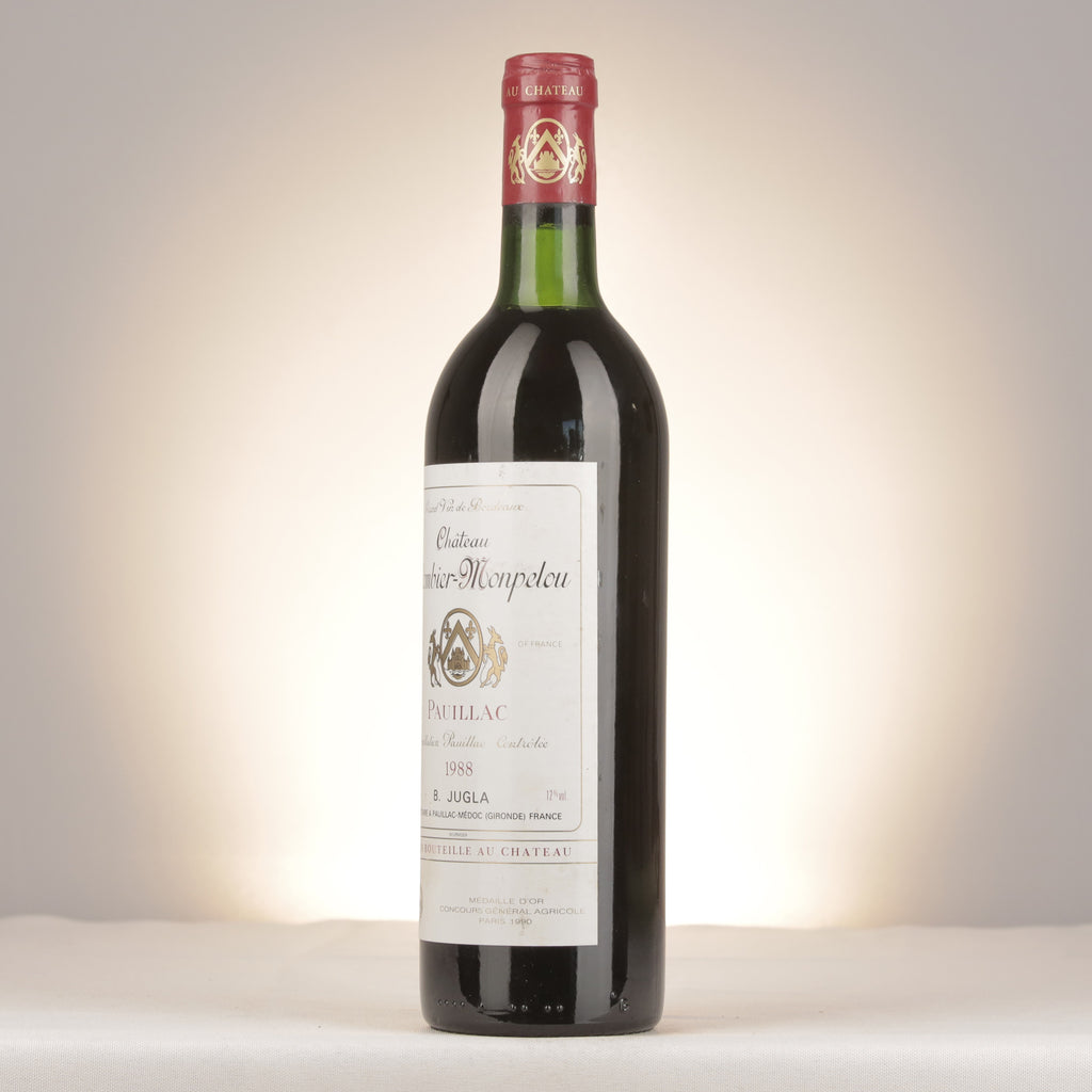 Château Colombier-Monpelou Château Colombier-Monpelou 1988 Bottle turned left (lot 6fd1)