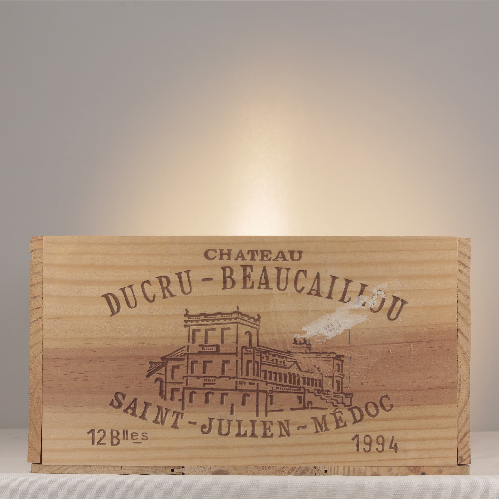 Château Ducru-Beaucaillou 1994 Bottle detail