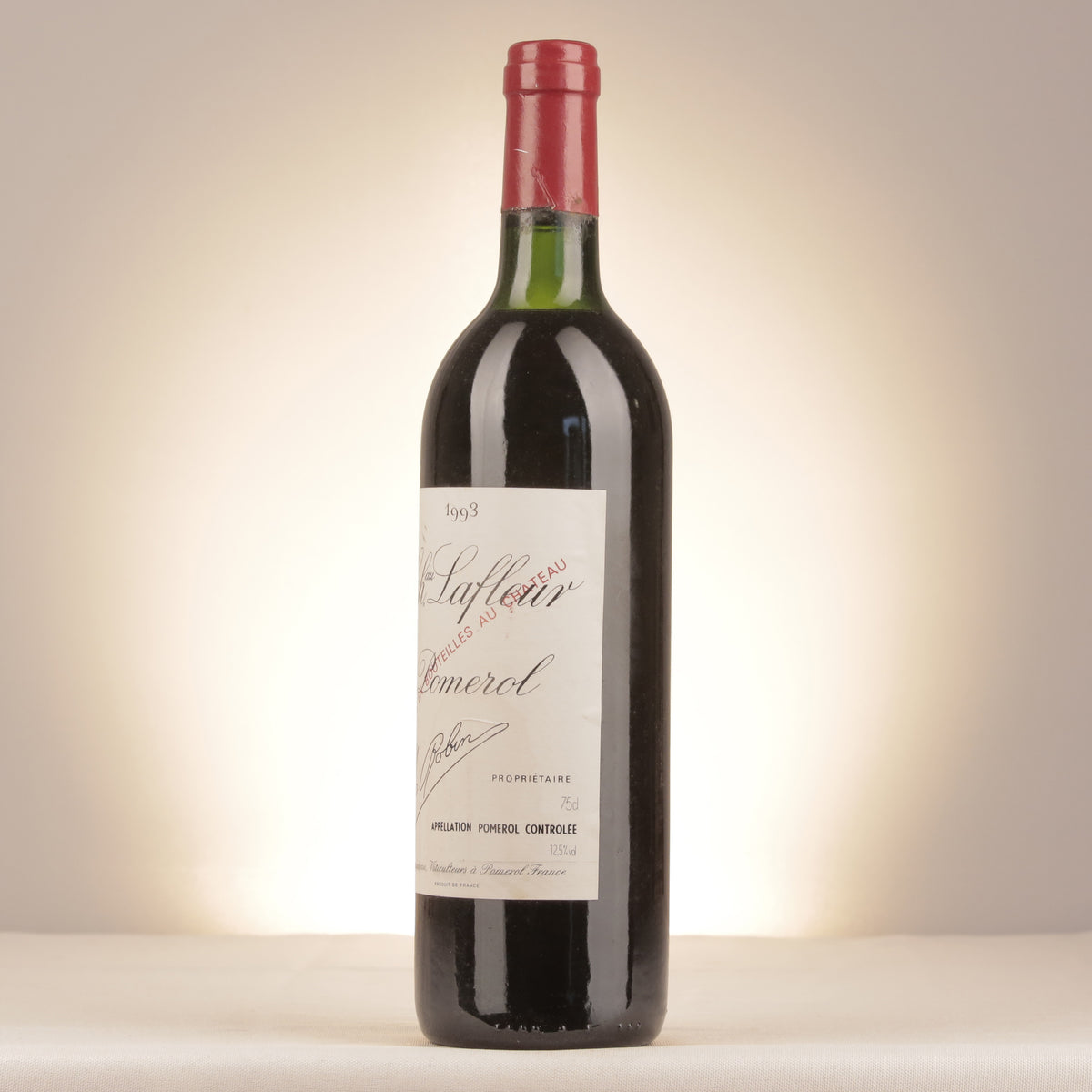 Château Lafleur Château Lafleur 1993 Bottle turned left (lot 699d)