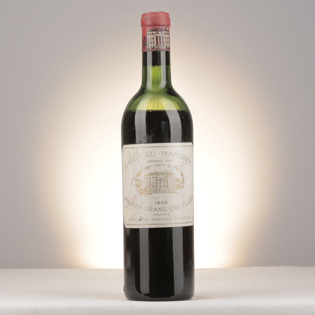 Château Margaux 1966 Bottle front