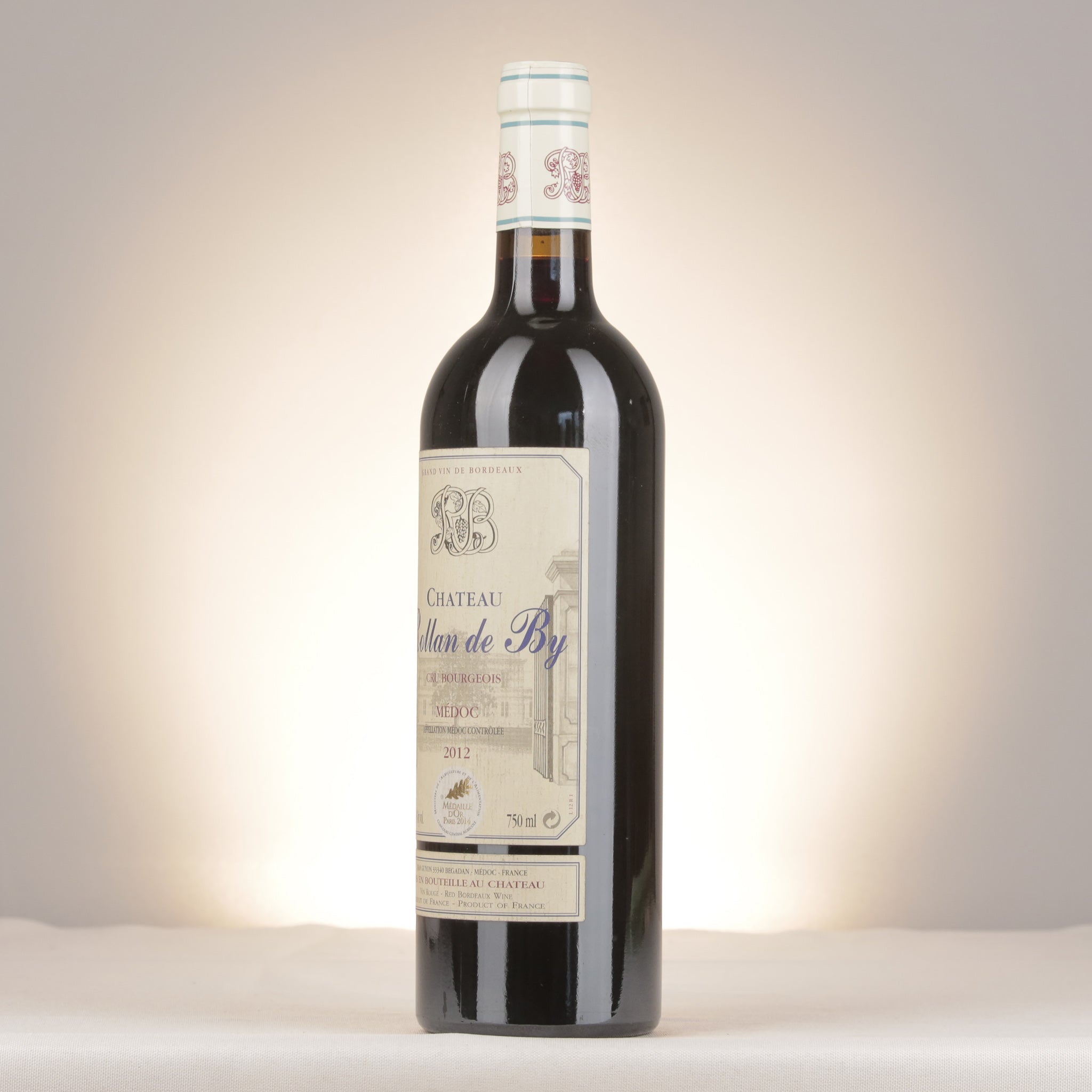 Château Rollan de By Château Rollan de By 2012 Bottle detail