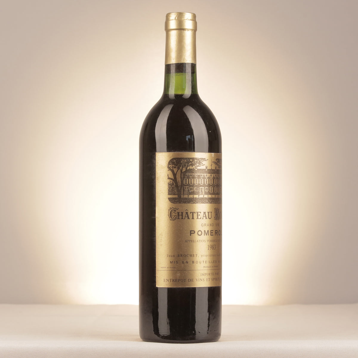 Château Rouget Château Rouget 1983 Bottle turned right