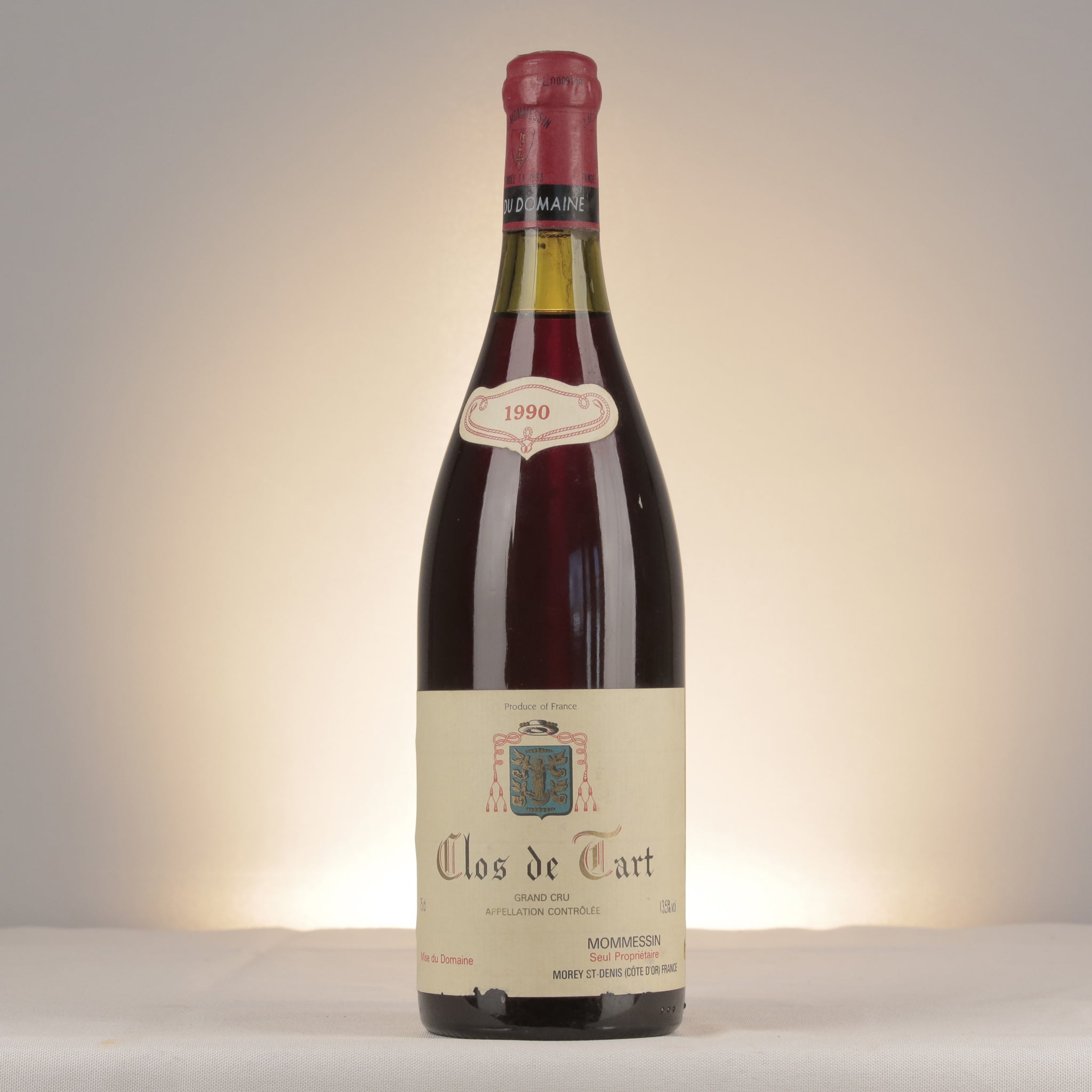 Clos de Tart Grand Cru 1990 Bottle front (lot 7d22)