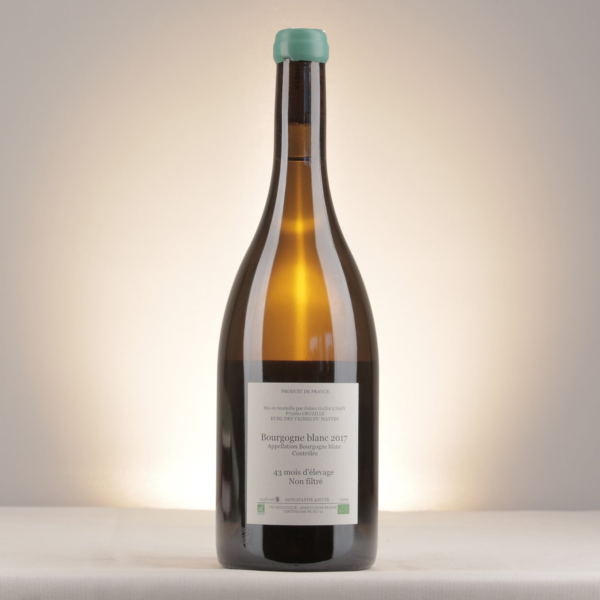 Clos des Vignes du Mayne Julien Guillot Pouilly-Fuisse Cuvée Leandre L'Homme Lion 2017 Bottle back