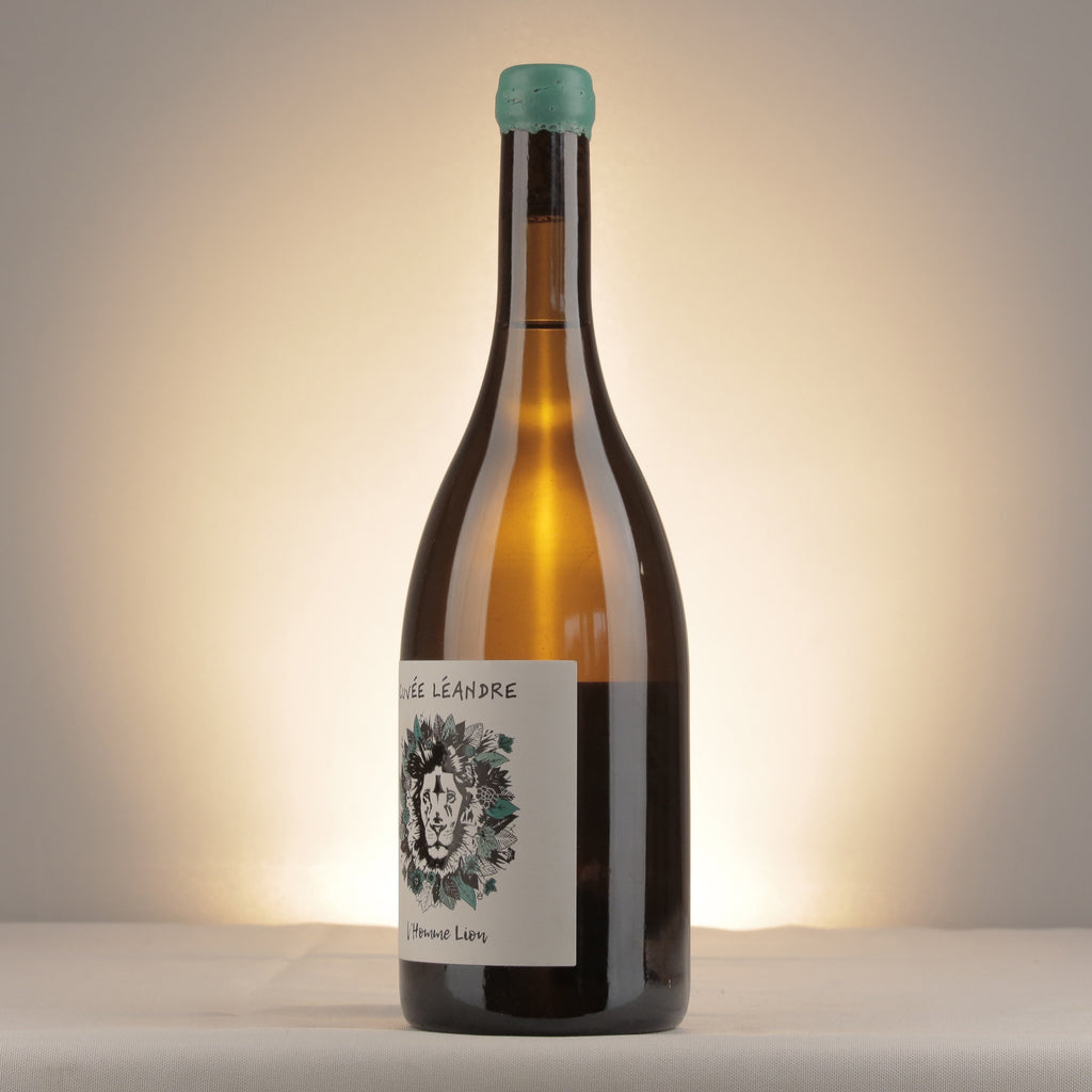 Clos des Vignes du Mayne Julien Guillot Pouilly-Fuisse Cuvée Leandre L'Homme Lion 2018 Bottle detail