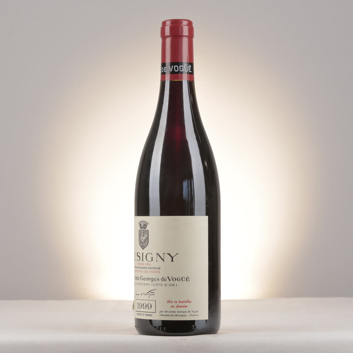 Comte Georges de Vogüé Musigny Grand Cru Cuvée Vieilles Vignes 1999 Bottle turned left