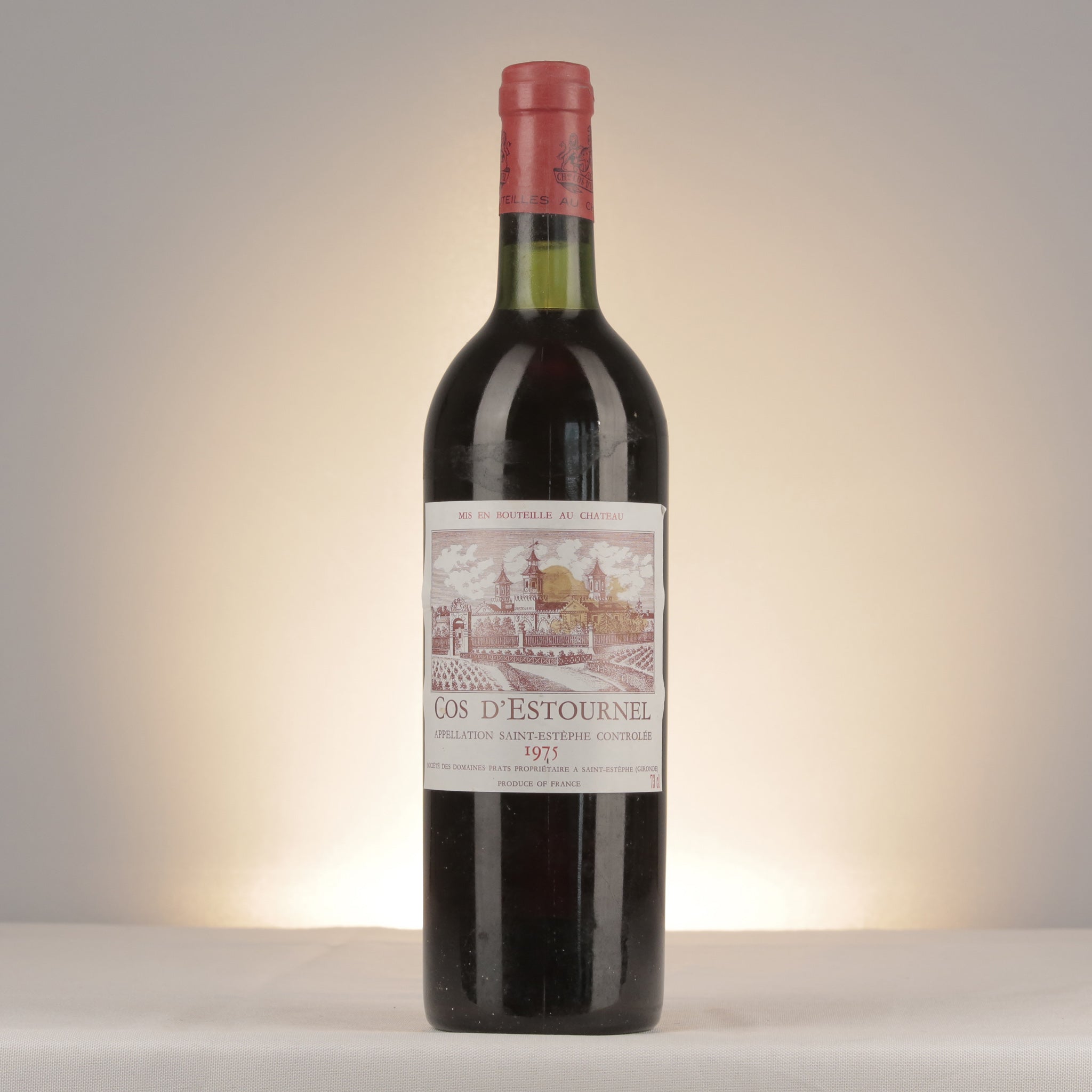 Cos d'Estournel 1975 Bottle front (lot 68b5)