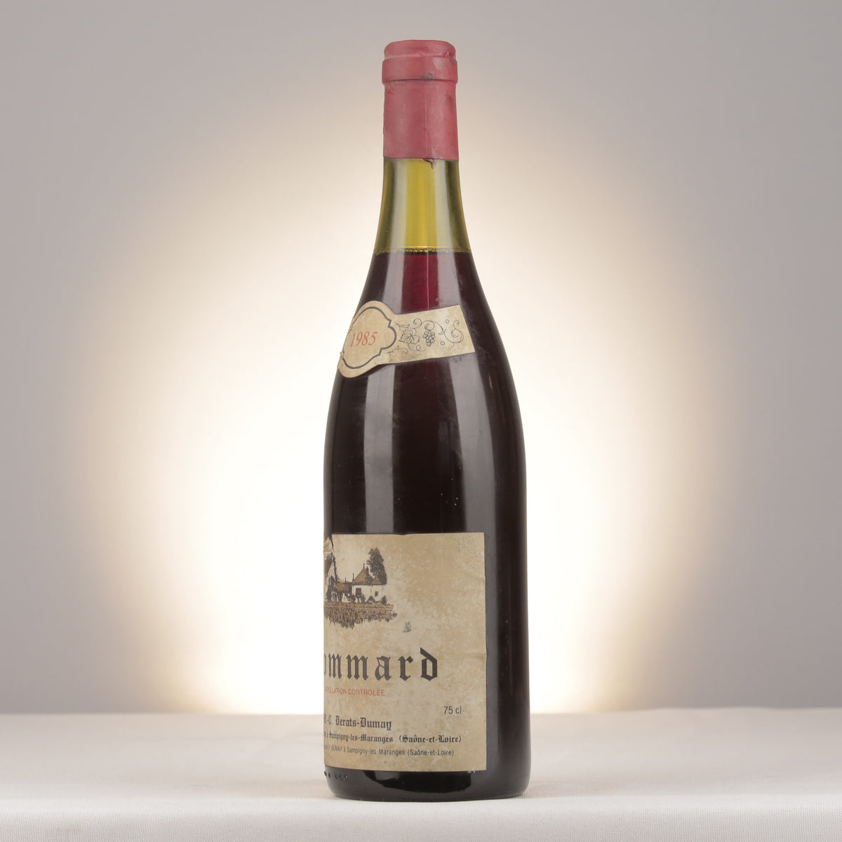Derats-Dumay Pommard 1985 Bottle turned left (lot efc1)