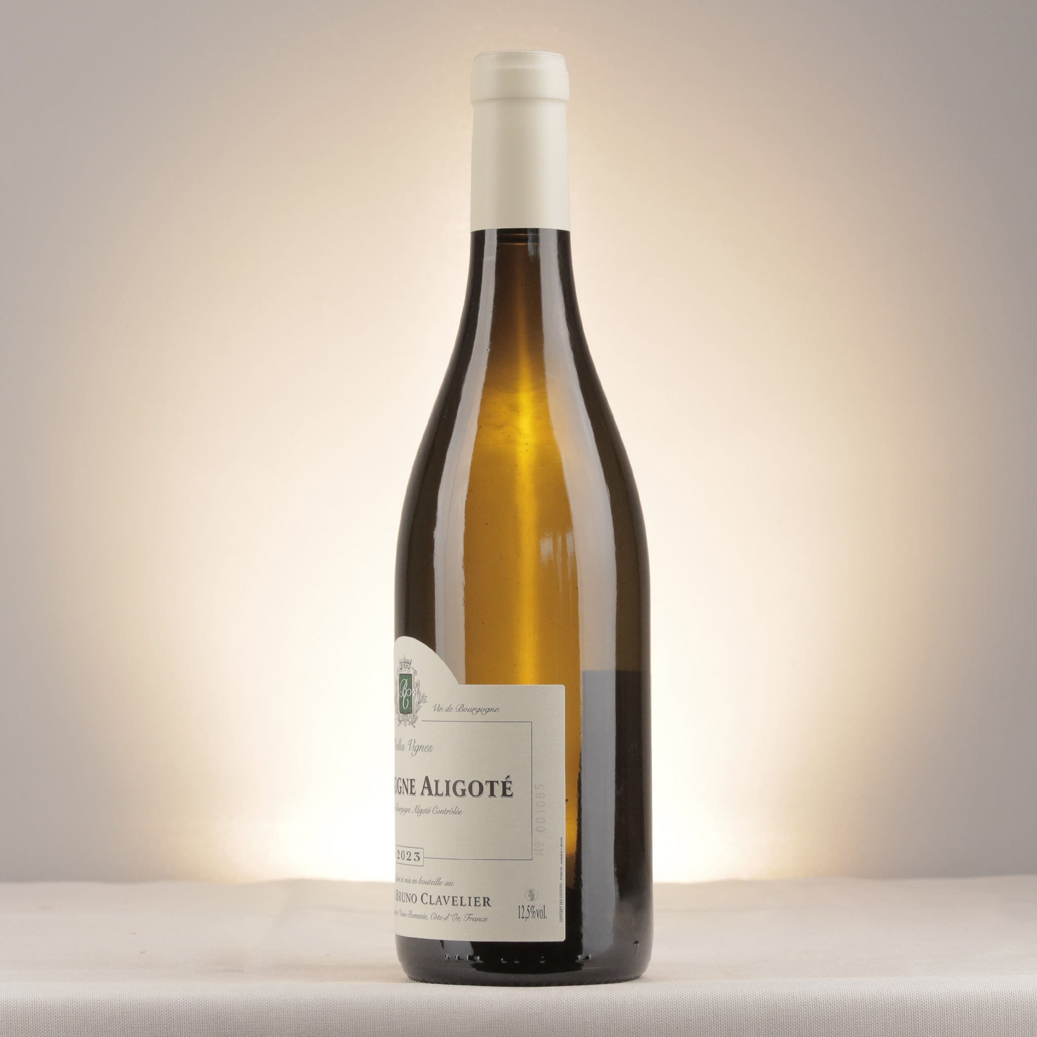 Domaine Bruno Clavelier Bourgogne Aligote Vieilles Vignes 2023 Bottle detail