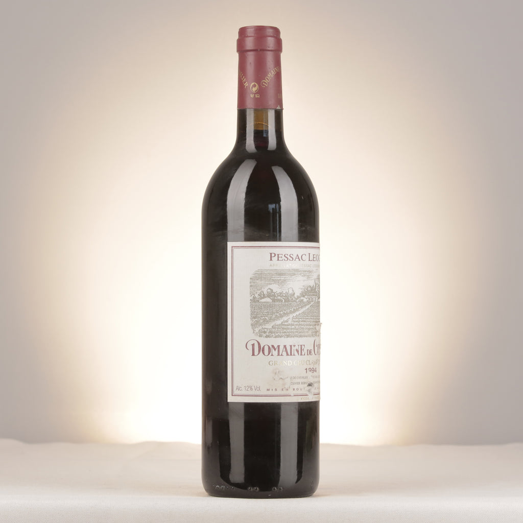 Domaine de Chevalier Pessac-Léognan Rouge 1994 Bottle turned right