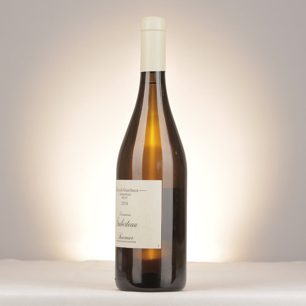 Domaine Guiberteau Saumur Clos de Guichaux 2014 Bottle turned left