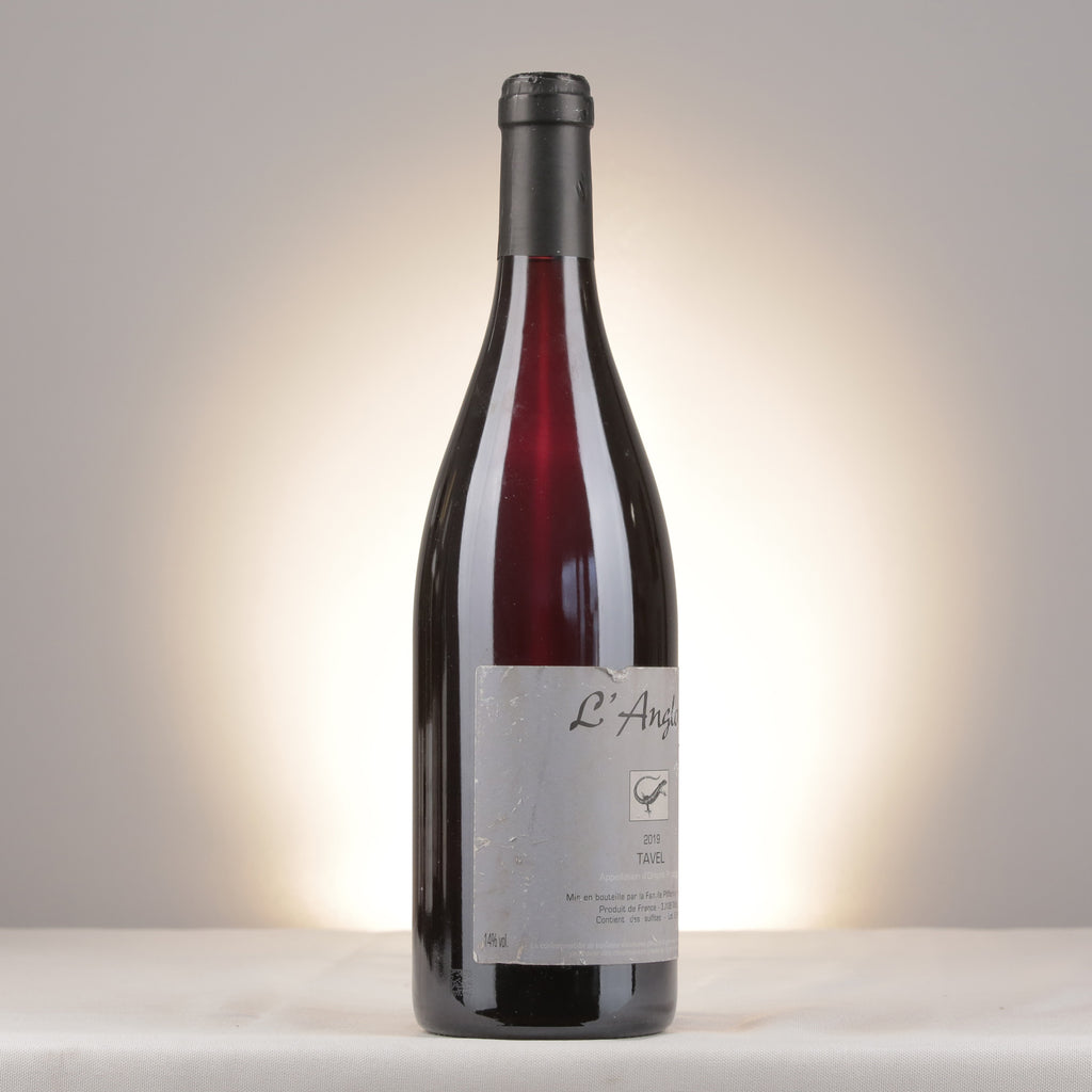 L'Anglore Tavel Rouge 2019 Bottle turned right