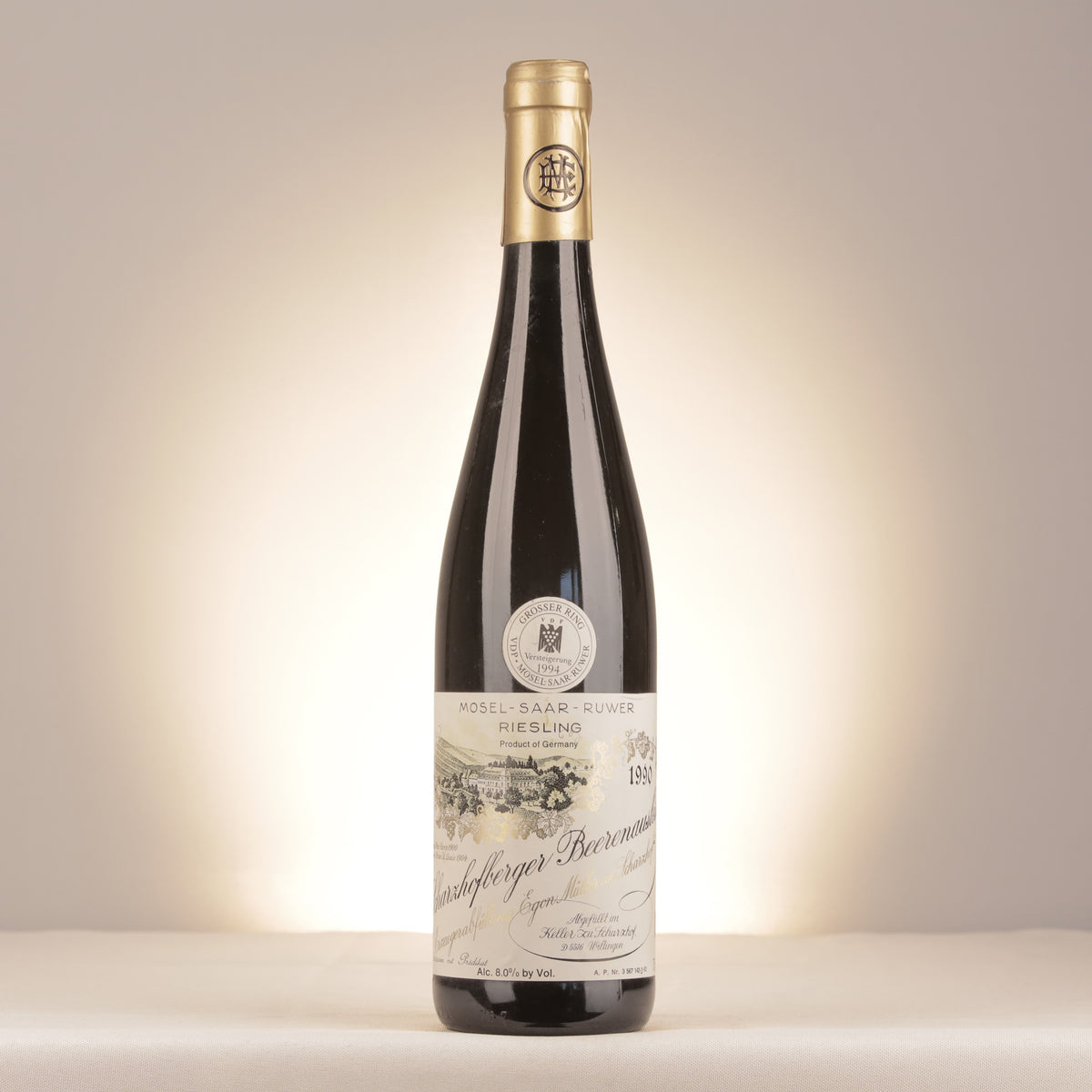 Egon Muller Scharzhofberger Riesling Beerenauslese Goldkapsel Versteigerung Mosel 1990 Bottle front (lot 6d89)