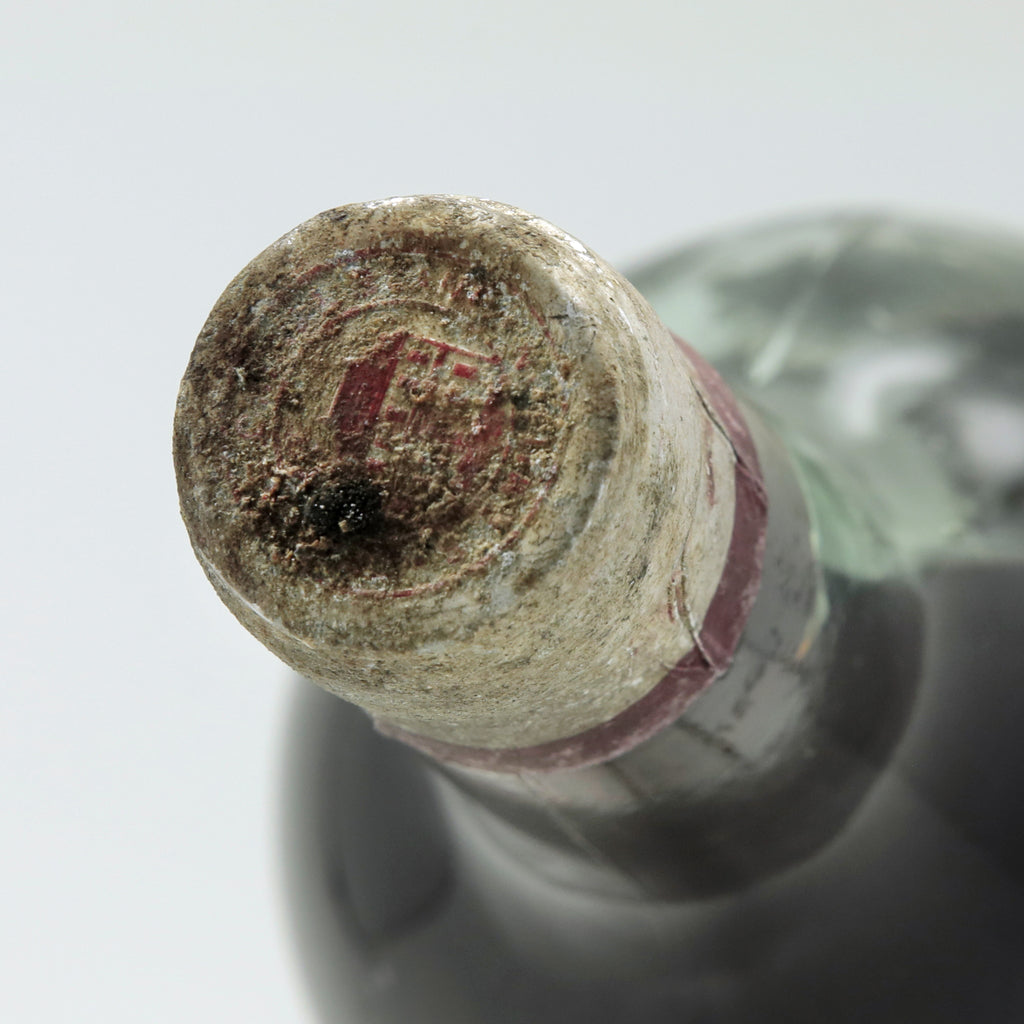Château Fourcaud-Laussac Fourcaud Laussac St Emilion Grand Cru 1940 Red wine Bottle