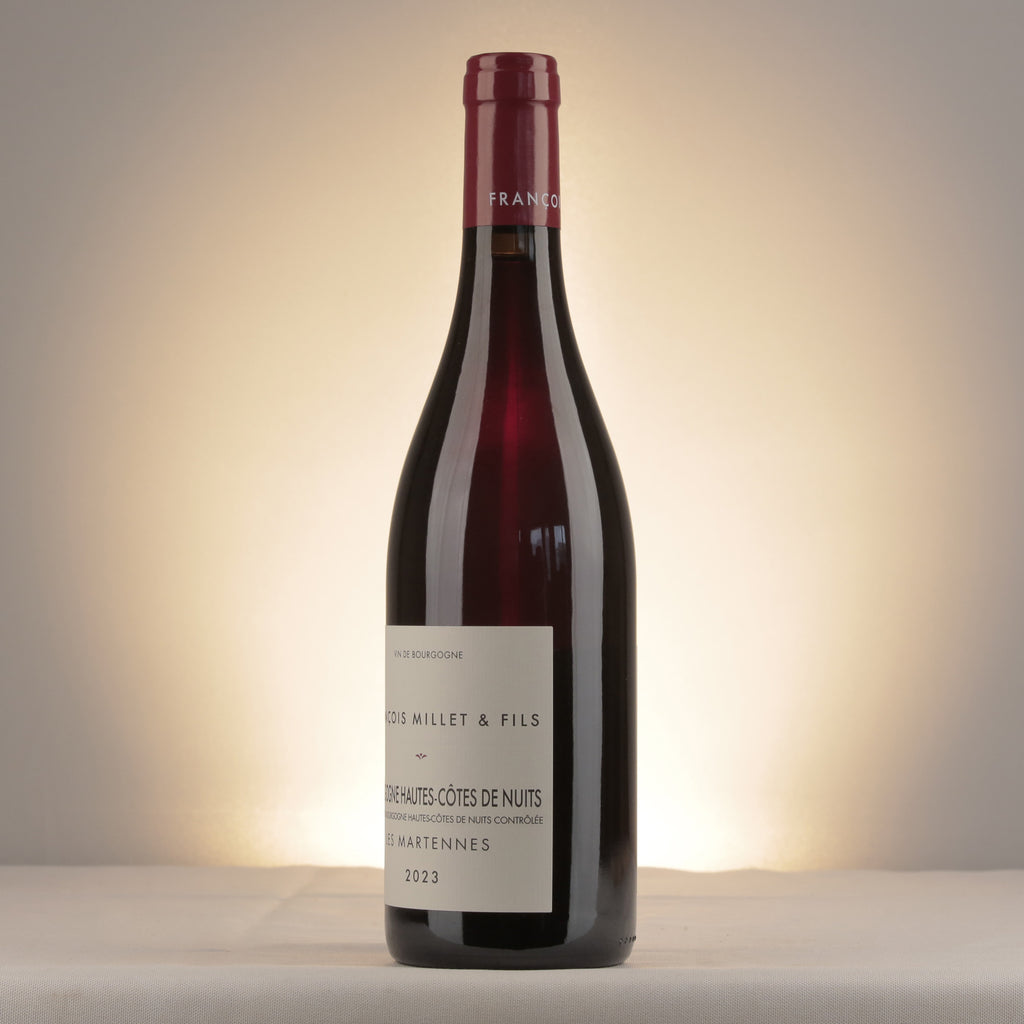 François Millet & Fils Bourgogne Hautes Côtes de Nuits Les Martennes Rouge 2023 Bottle detail