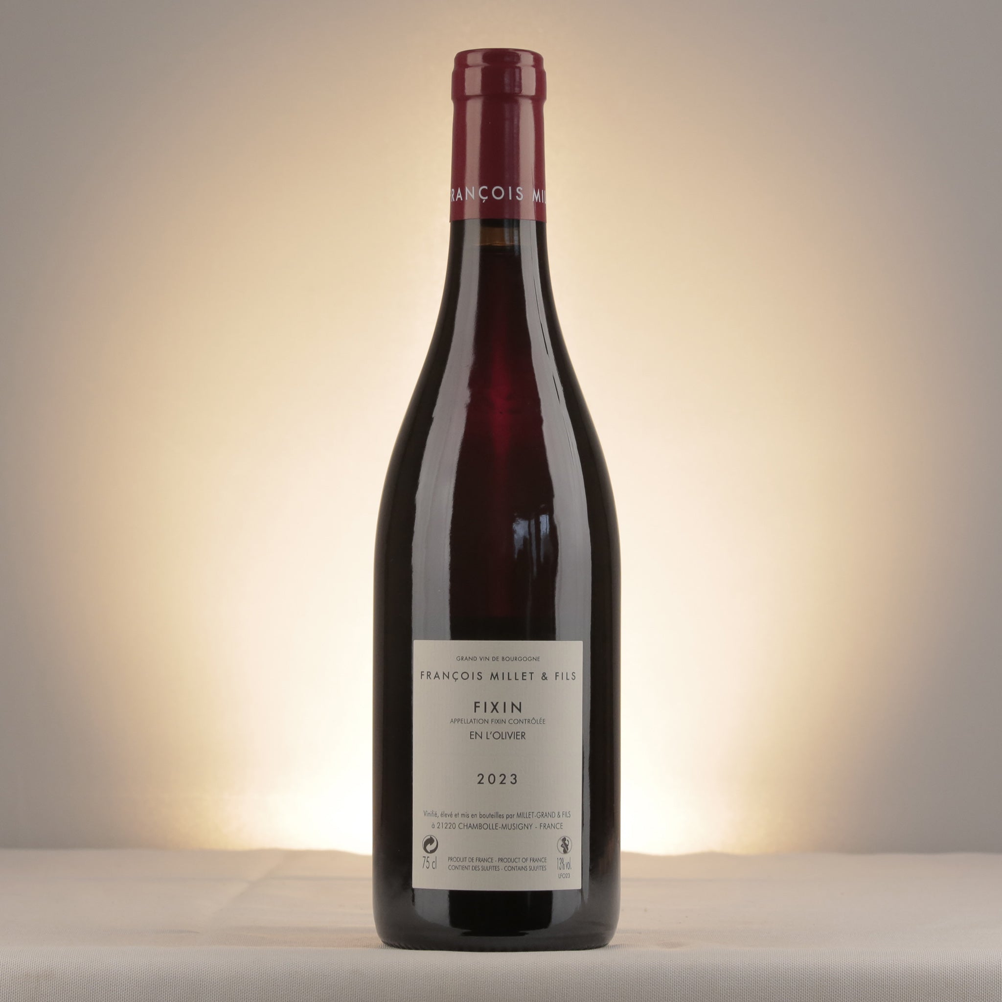 François Millet & Fils Fixin En l'Olivier 2023 Bottle back