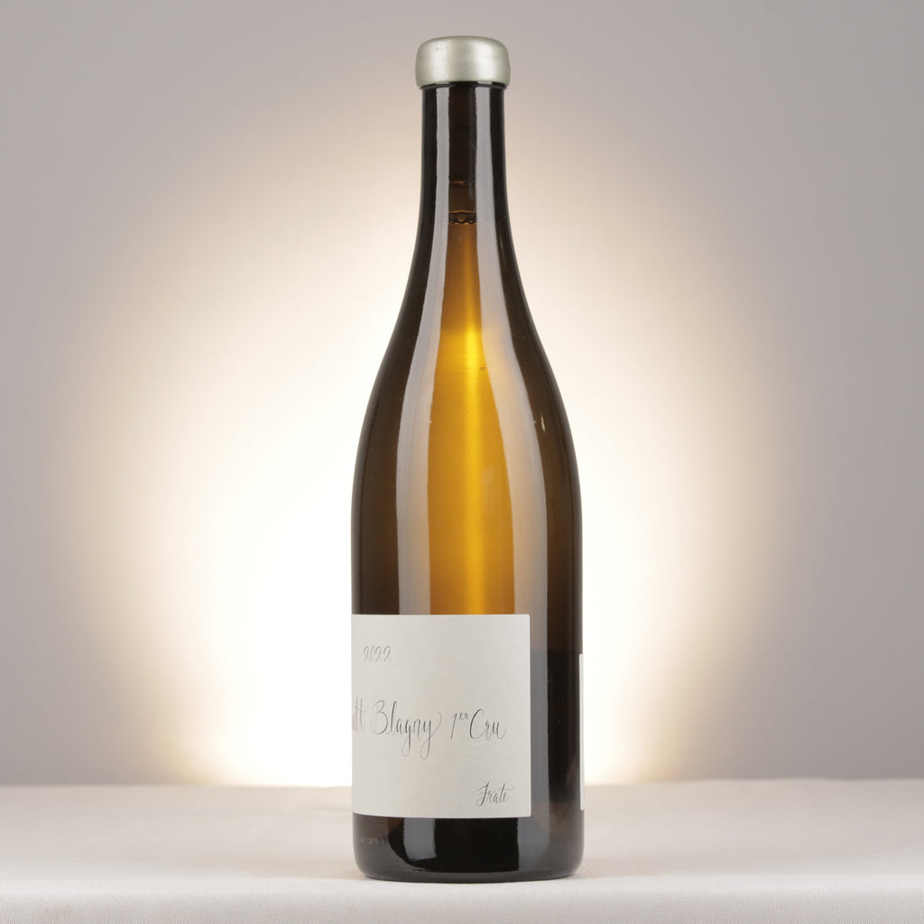 Frédéric Cossard Meursault 1er Cru Blagny 2022 Bottle turned left