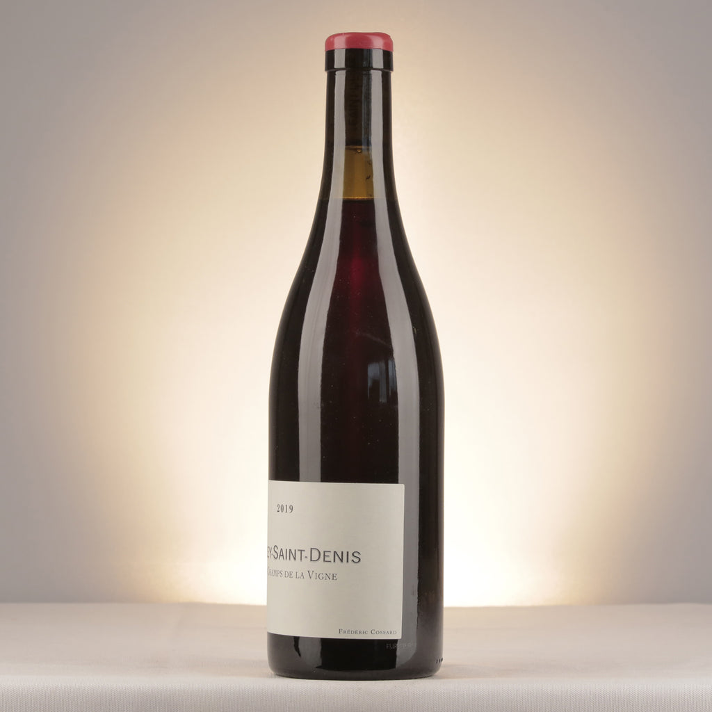 Frédéric Cossard Morey-Saint-Denis Les Champs de la Vigne Qvevris 2019 Bottle detail