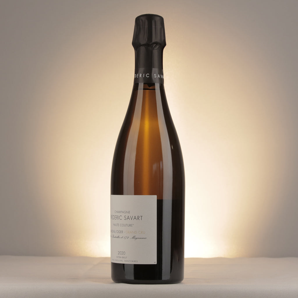 Frédéric Savart Haute Couture Grand Cru Le Mesnil-sur-Oger 2020 Bottle detail