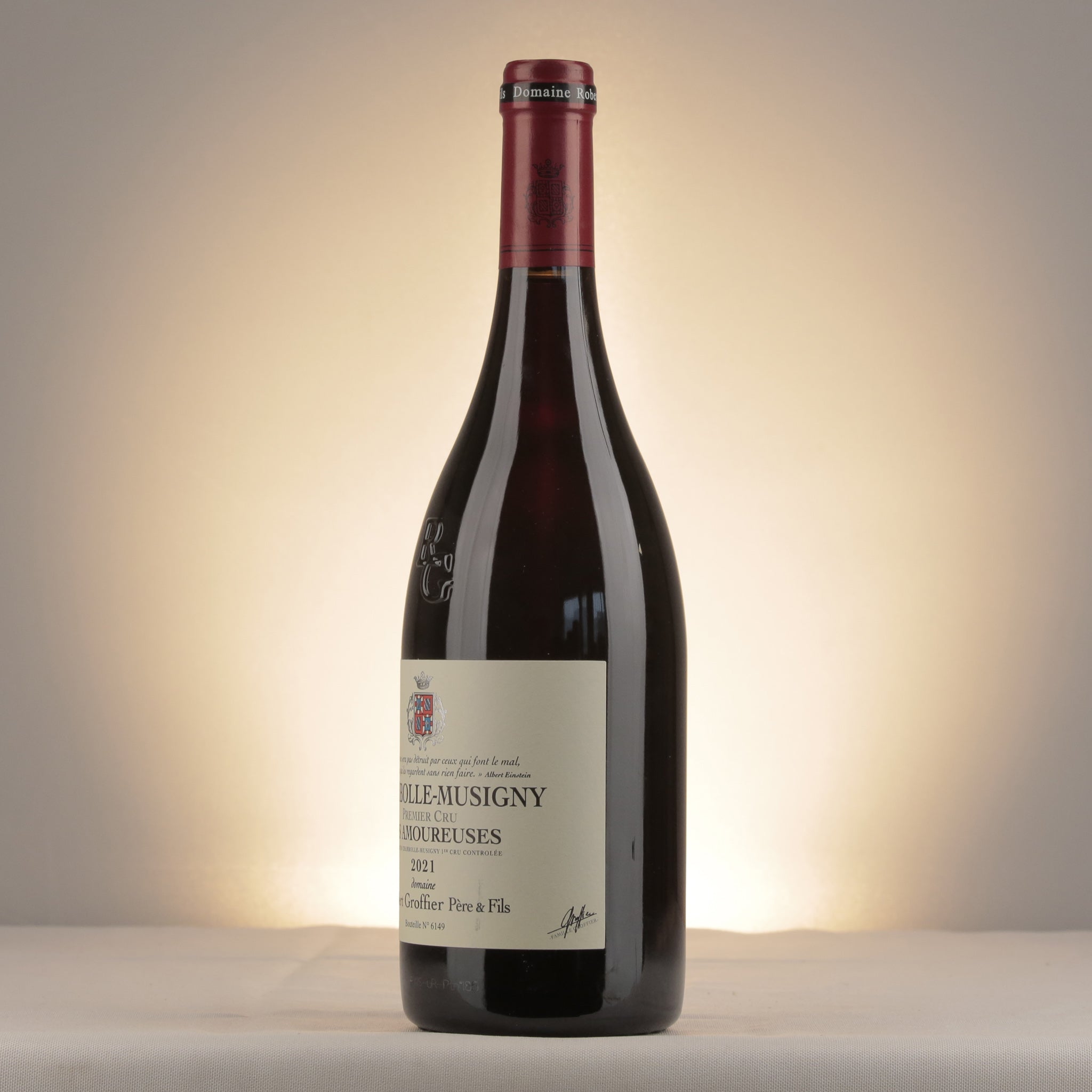 Robert Groffier Père et Fils Chambolle-Musigny 1er Cru Les Amoureuses 2021 Bottle detail
