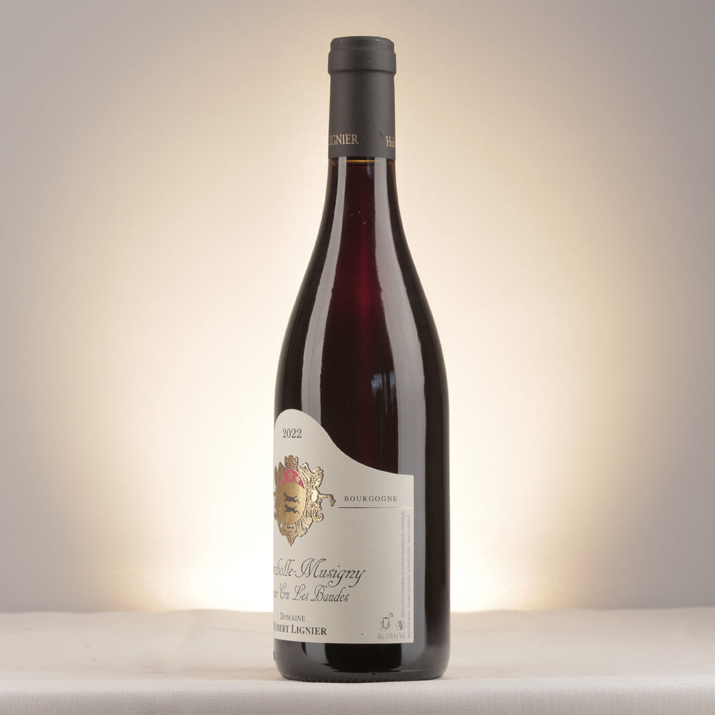 Hubert Lignier Chambolle-Musigny 1er Cru Les Baudes 2022 Bottle detail