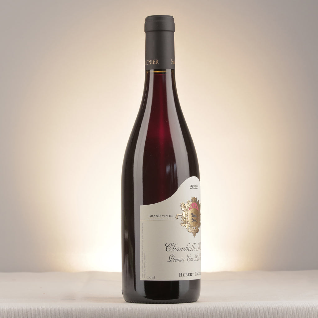 Hubert Lignier Chambolle-Musigny 1er Cru Les Chabiots 2022 Bottle detail