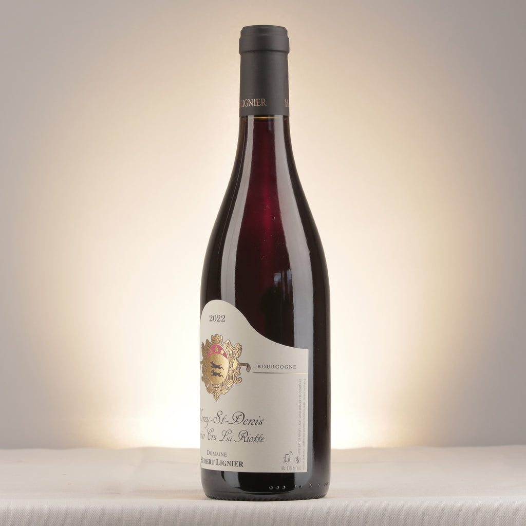 Hubert Lignier Morey-Saint-Denis 1er Cru La Riotte 2022 Bottle detail