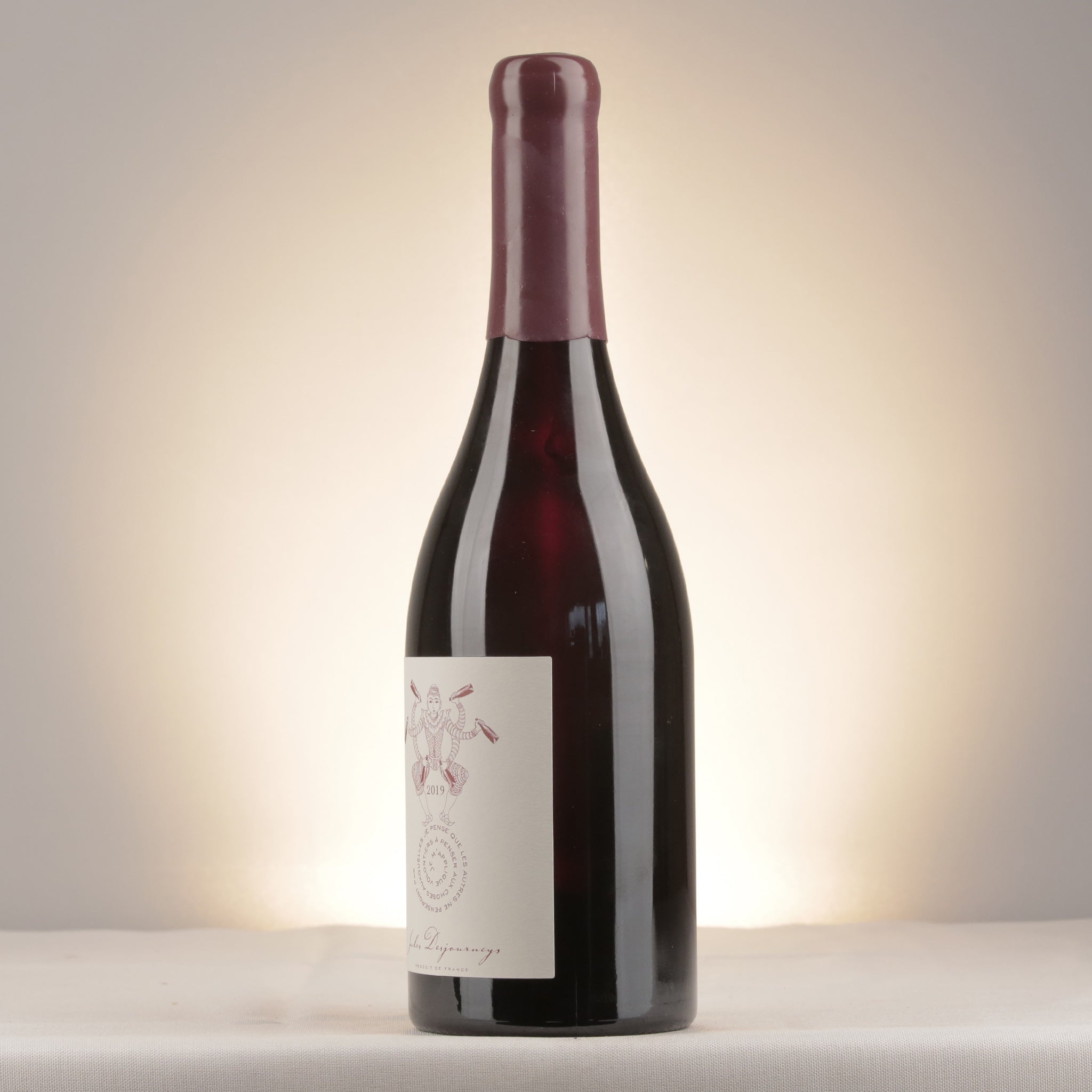 Jules Desjourneys Beaujolais 2019 Bottle detail