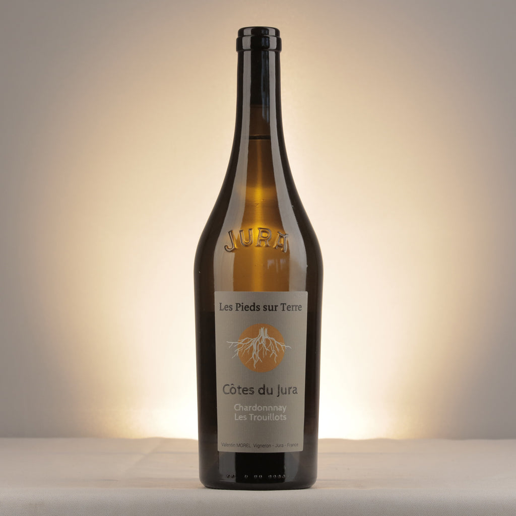 Les Pieds sur Terre Côtes du Jura  Les Trouillots Chardonnay 2022 Bottle front