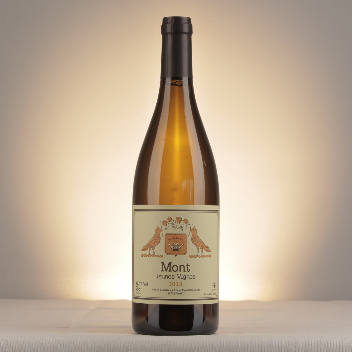 Mai et Kenji Hodgson Mont Jeunes Vignes 2023 Bottle front