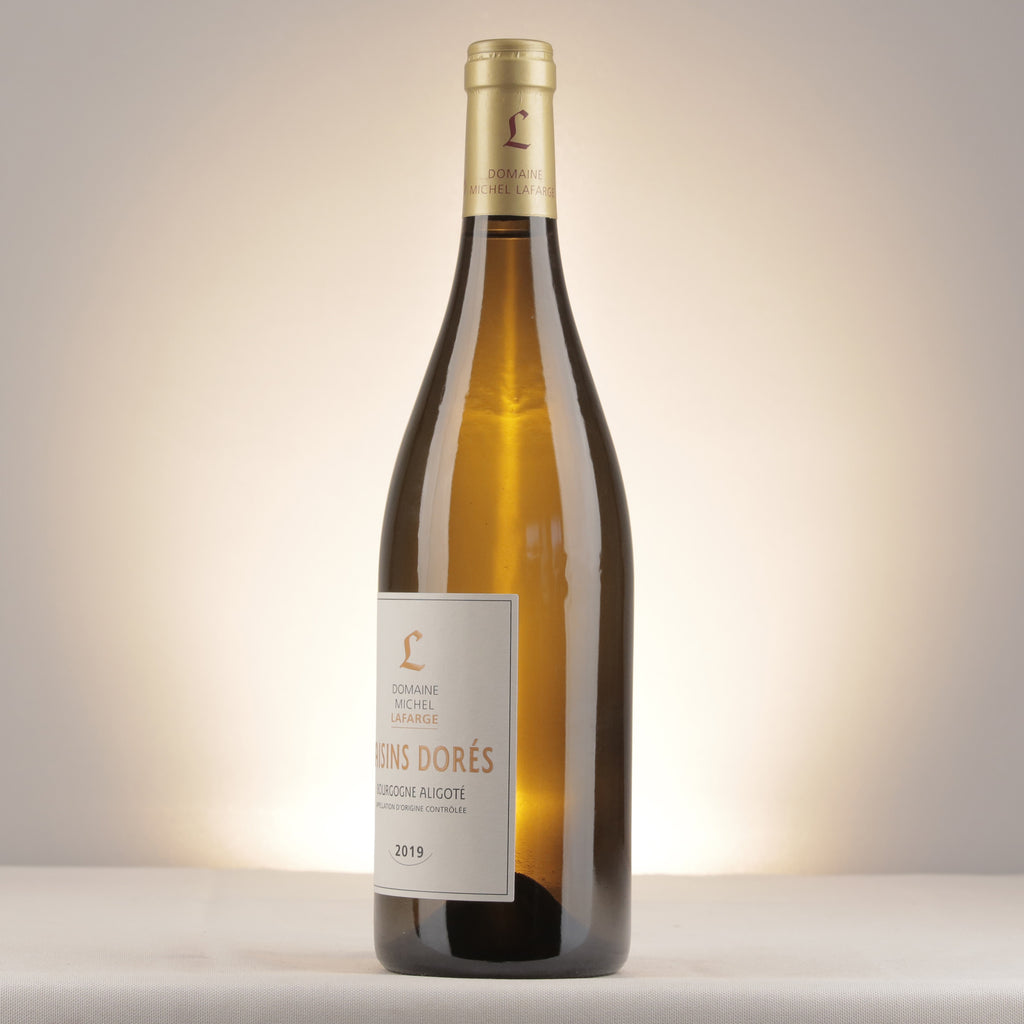 Michel Lafarge Bourgogne "Raisins Dorés" 2019 Bottle detail