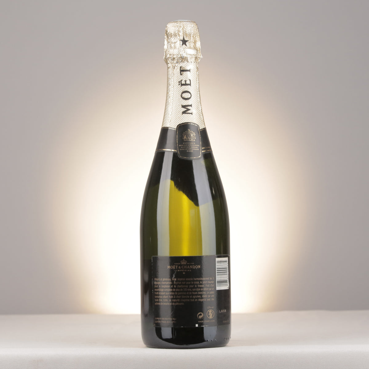 Champagne Moët & Chandon Brut Impérial NV Bottle back (lot ab2f)