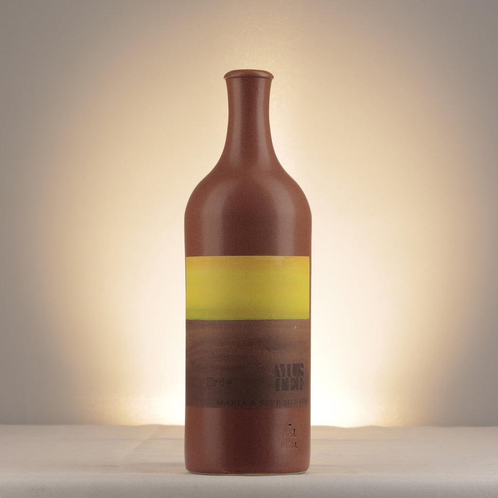 Maria & Sepp Muster Erde 2020 Bottle front