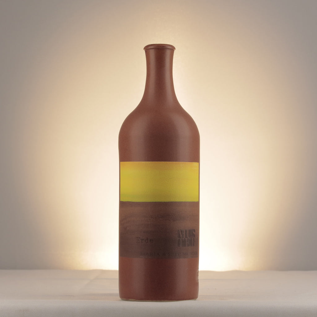 Maria & Sepp Muster Erde 2021 Bottle front