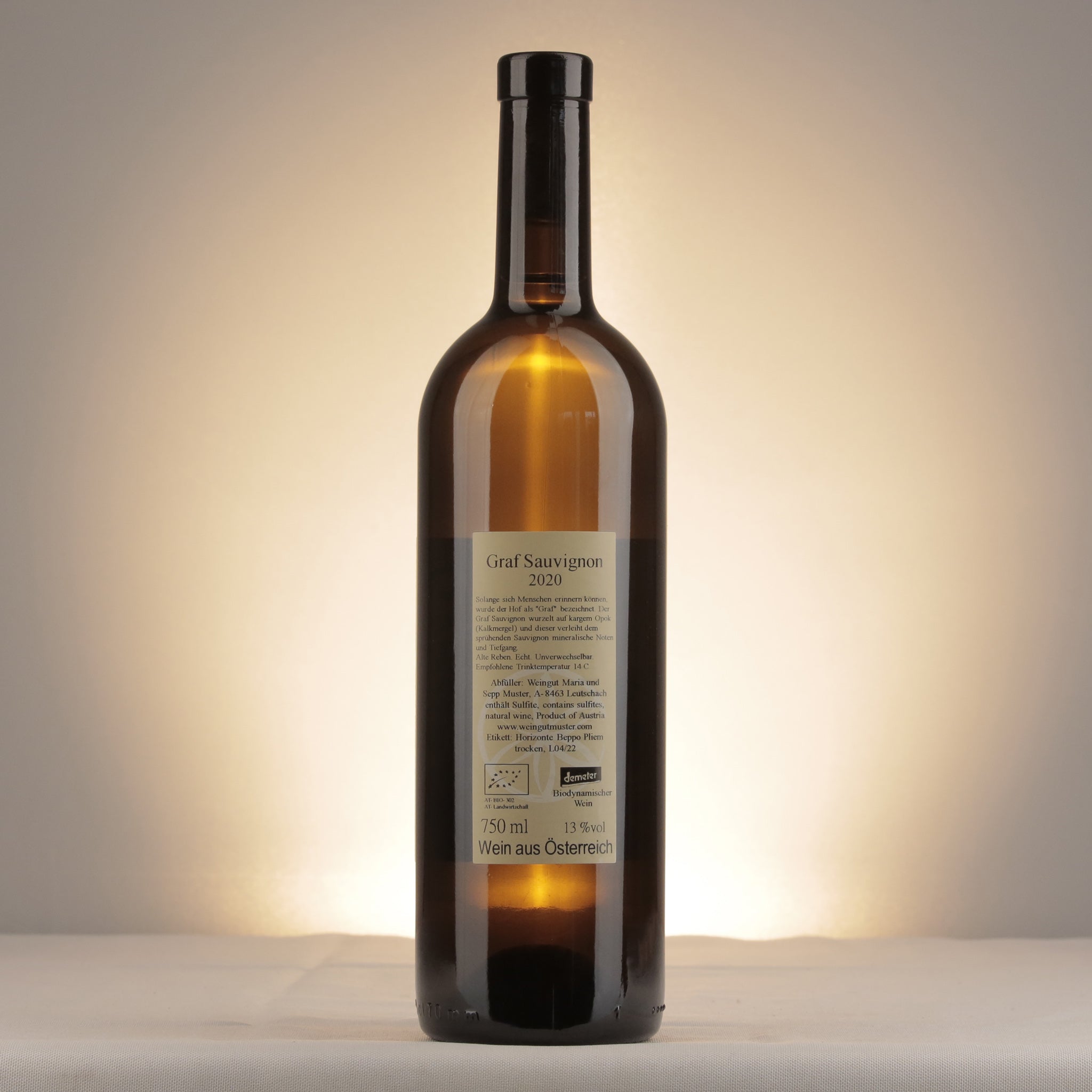 Maria & Sepp Muster Graf Sauvignon 2020 Bottle back