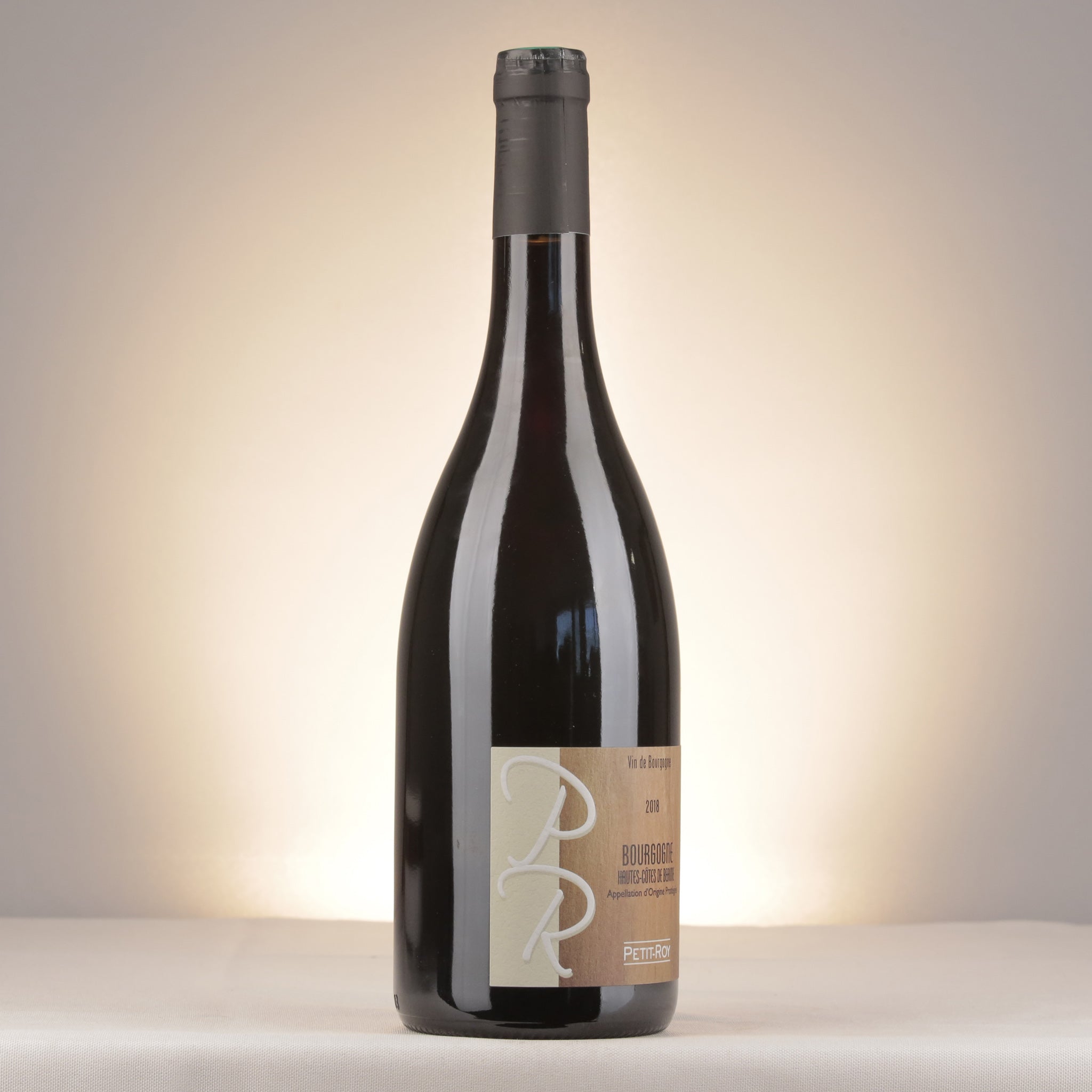 Domaine Petit-Roy Bourgogne Hautes Côtes de Beaune Rouge 2018 Bottle label