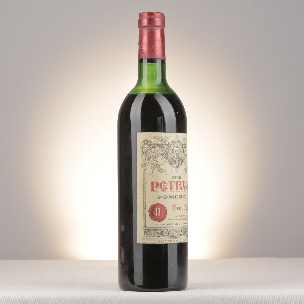 Pétrus 1979 Bottle turned right
