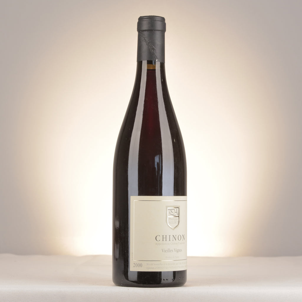 Philippe Alliet Chinon Vieilles Vignes 2000 Bottle turned right