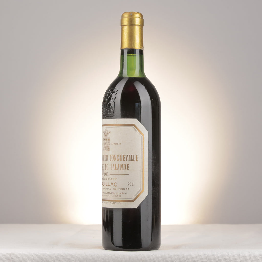 Pichon Comtesse Château Pichon Longueville Comtesse de Lalande 1983 Bottle turned left (lot 704b)