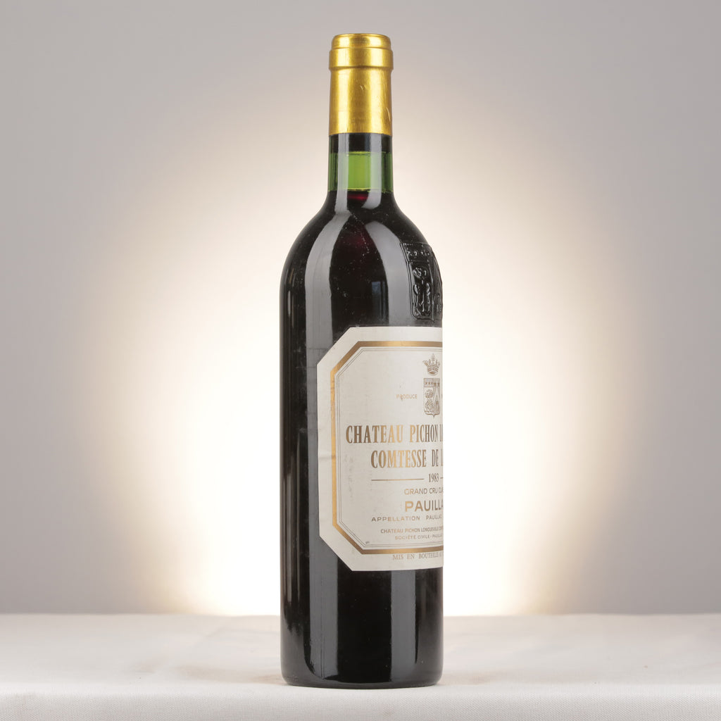 Pichon Comtesse Château Pichon Longueville Comtesse de Lalande 1983 Bottle turned right
