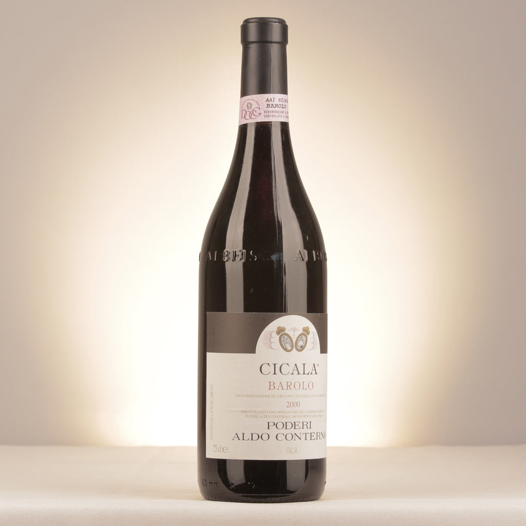 Poderi Aldo Conterno Barolo Cicala 2000 Bottle turned right