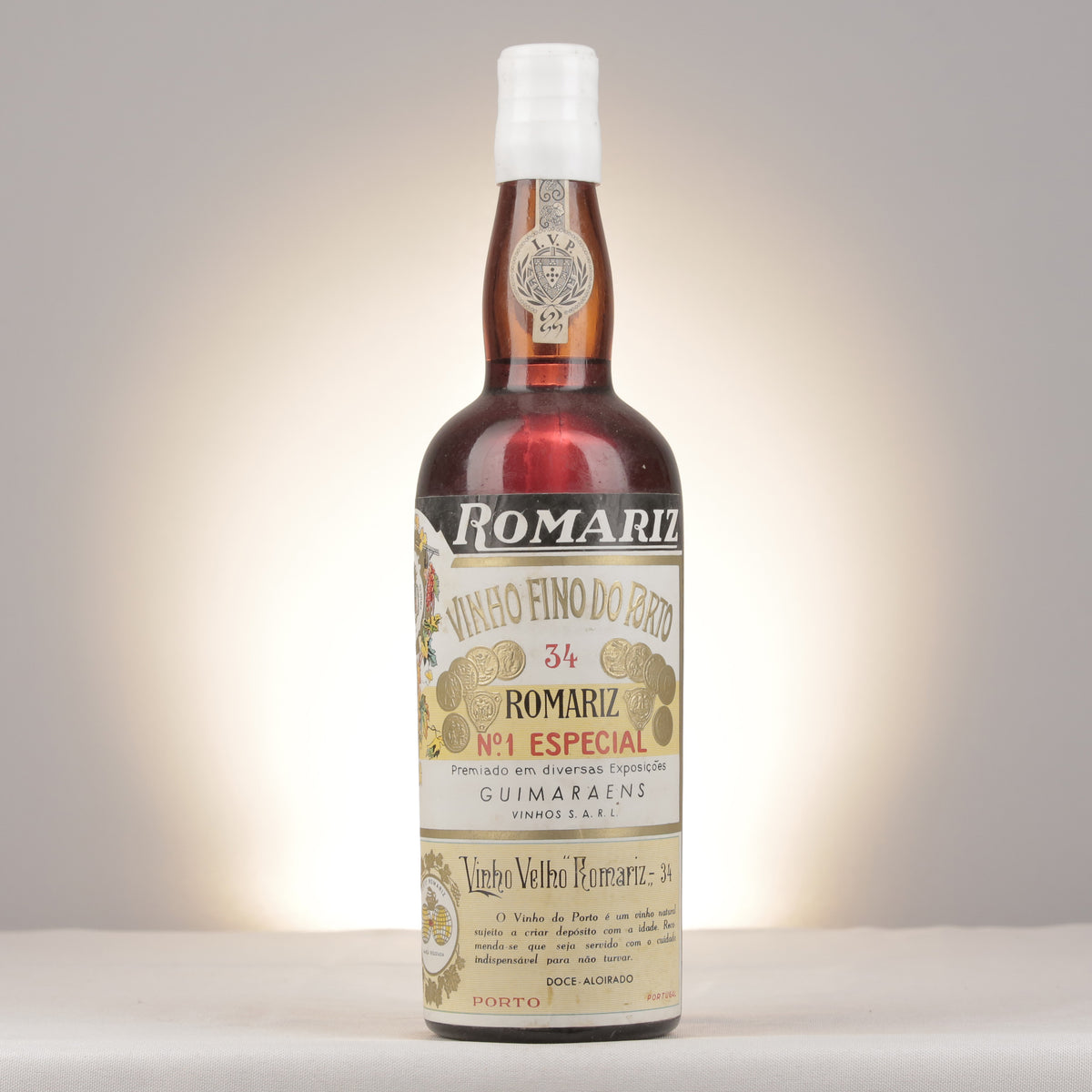 Romariz 1834 Bottle front