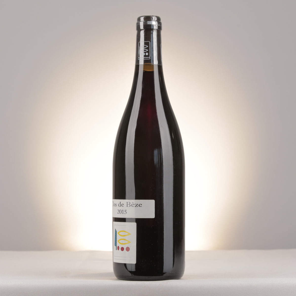 Prieuré Roch Chambertin Clos de Bèze Grand Cru 2015 Bottle turned left