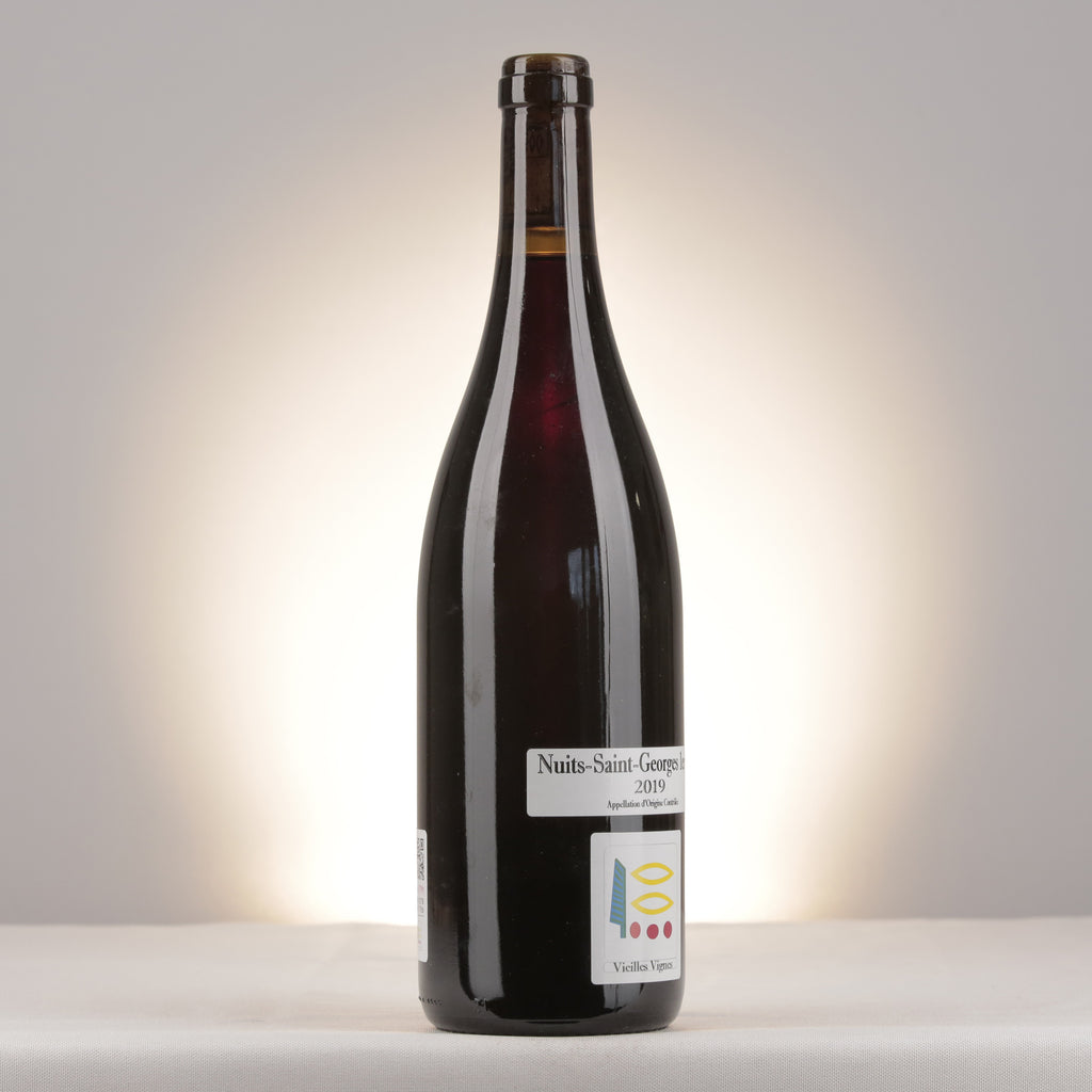 Prieuré Roch Nuits-Saint-Georges 1er Cru 2019 Bottle turned right