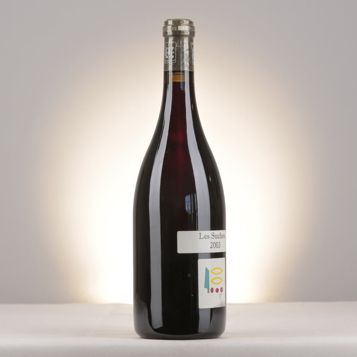 Prieuré Roch Vosne-Romanée Les Suchots 1er Cru 2003 Bottle turned right